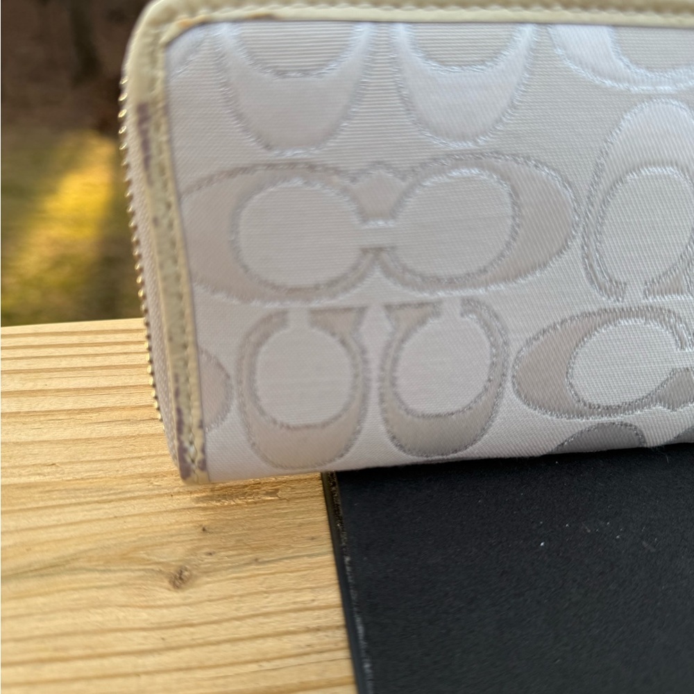 Coach Poppy Madison Signature Logo Zip Around Accordion Continental Long Wallet - Picture 6 of 8